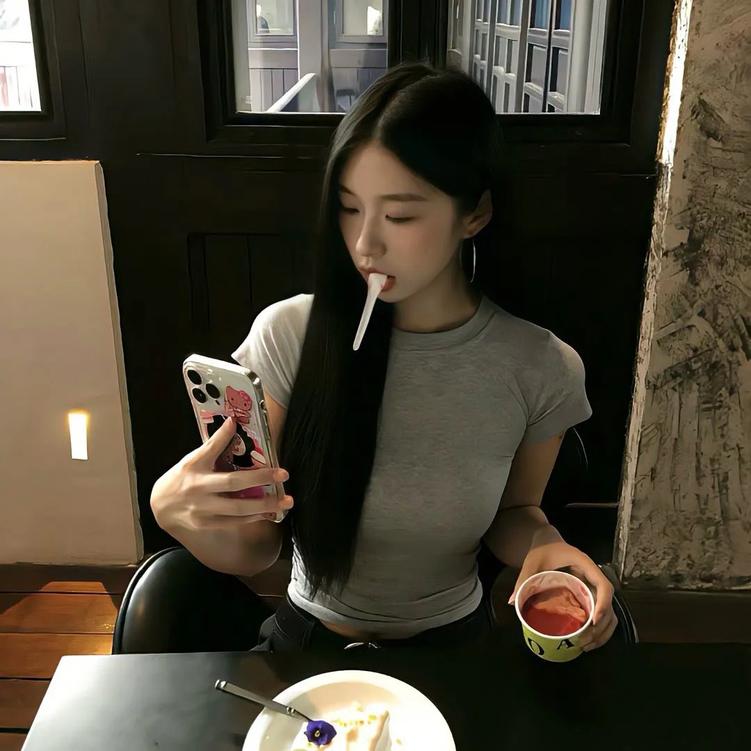 双面艾莉丝